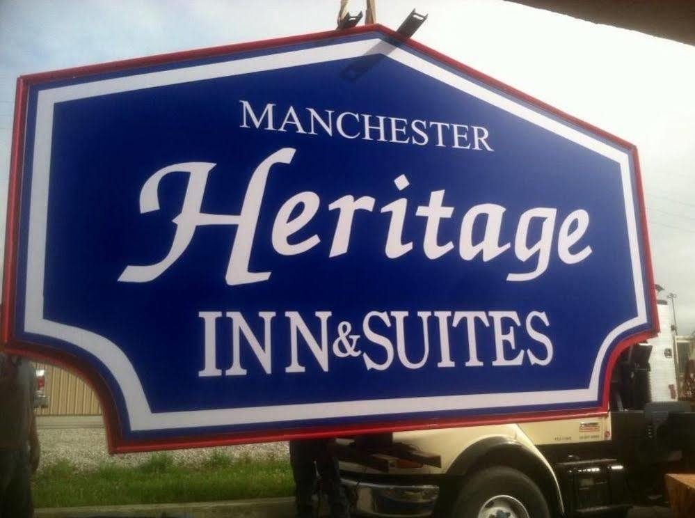 Manchester Heritage Inn & Suites Bagian luar foto